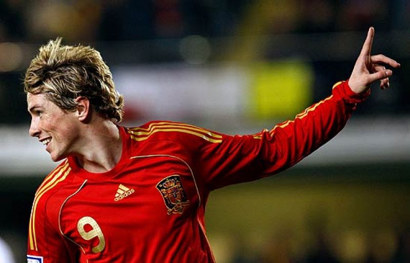 Torres vuelve y marca