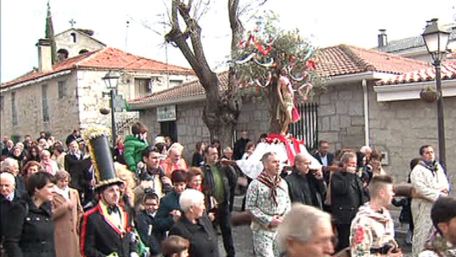 Fresnedillas celebra la fiesta de la vaquilla