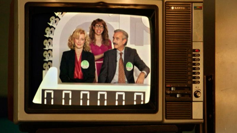 Merche y Antonio participan en el programa 1,2,3 en el capítulo de hoy de 'Cuéntame cómo pasó'