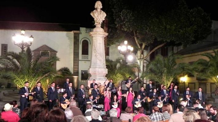 Tenderete - Tenderete - 24/01/2016 con Jóvenes Cantadores