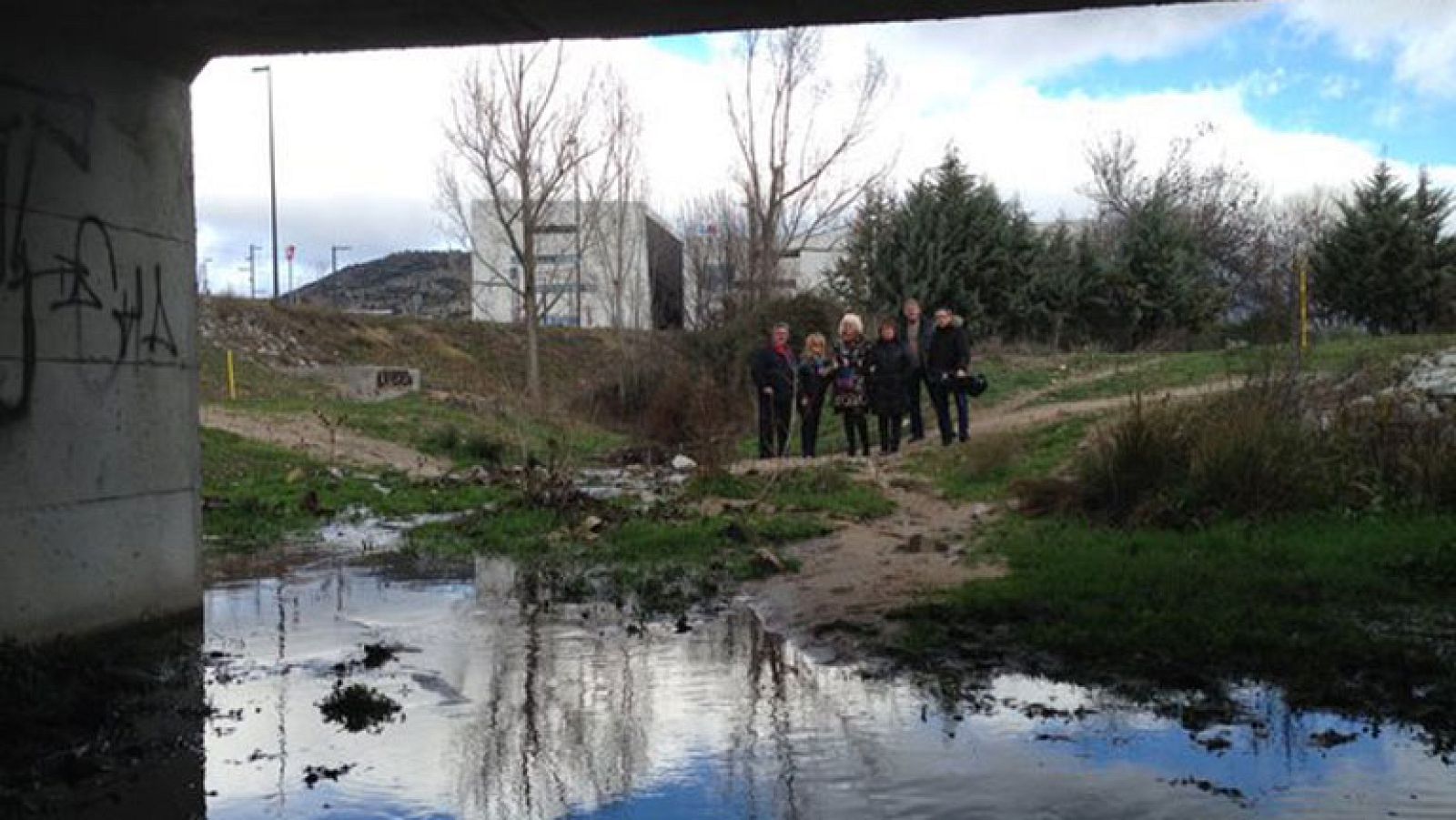 Sin barreras: una pasarela que no llega