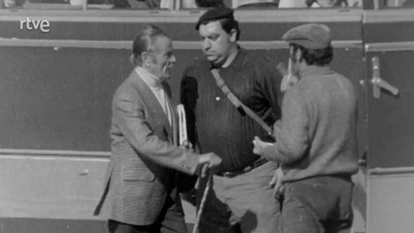 Crónicas de un pueblo - El recadero