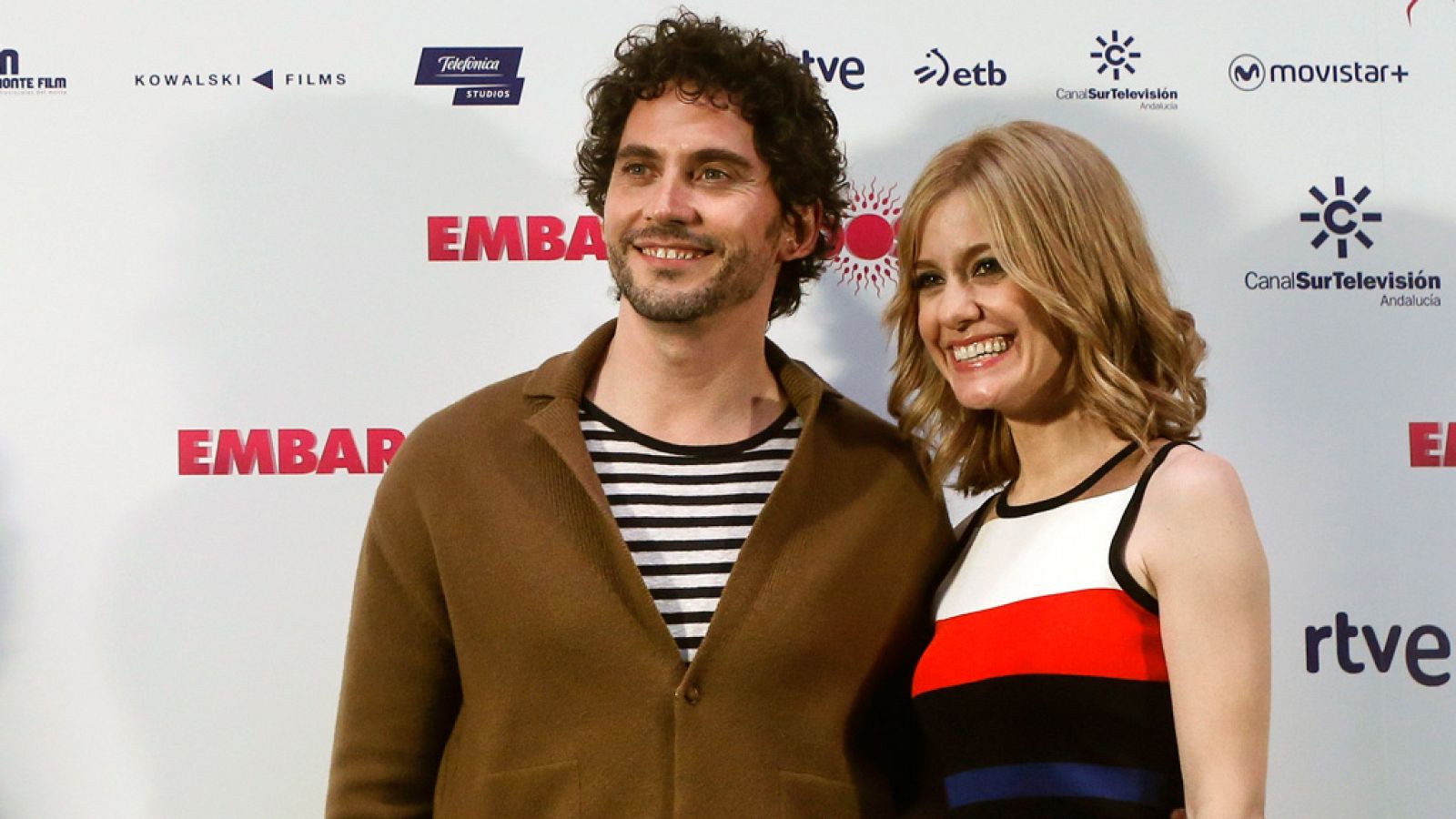 Los actores de 'Embarazados' confiesan cosas que hay que hacer antes de tener un hijo | Ver