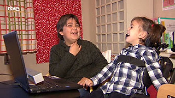  - Gema ha aprendido a hablar con los ojos