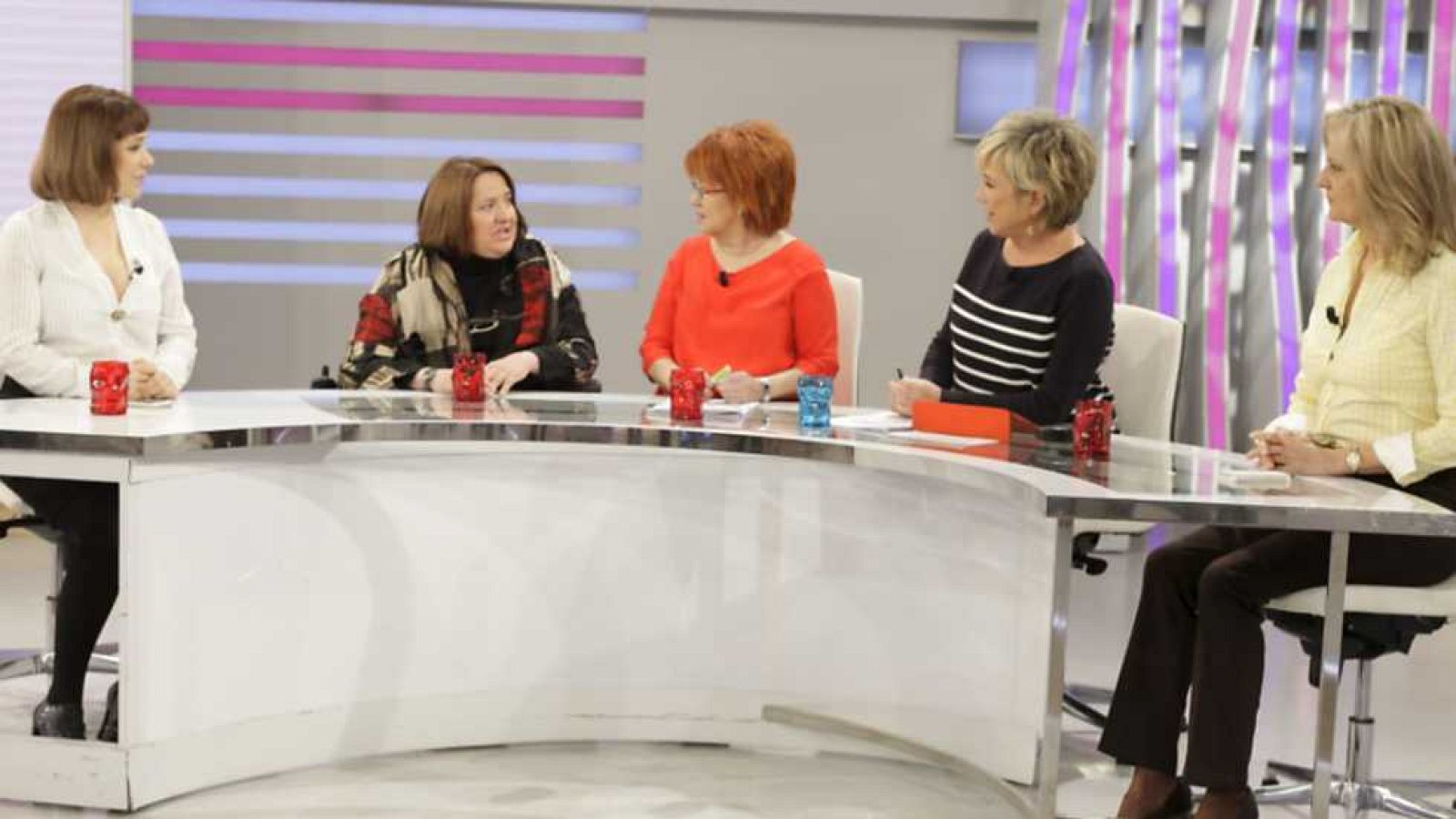 Amigas y conocidas - 29/01/16 - Ver ahora