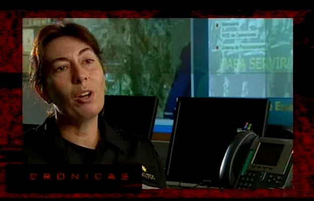 Crónicas - Dama y oficial avance