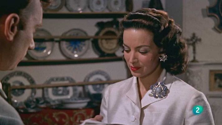 Cine internacional - Faustina