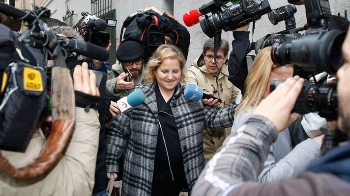 Telediario 1 - Una gestora se hará cargo del PP de Valencia ante la citación de casi toda la directiva ante la Guardia Civil
