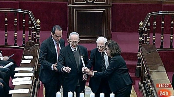 Parlamento - Día del Holocausto