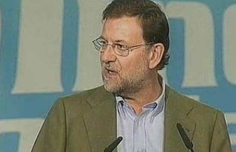 Rajoy: "El Gobierno quiere ayudar a una empresa amiga" | Ver