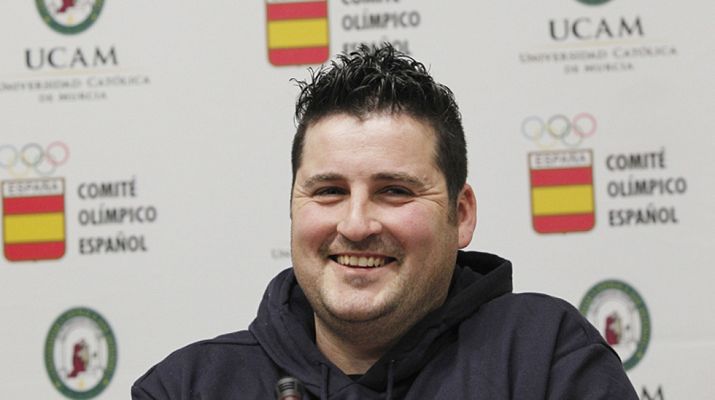  - David Cal afronta nuevos retos: ayudante de piragüistas en la UCAM y estudiante