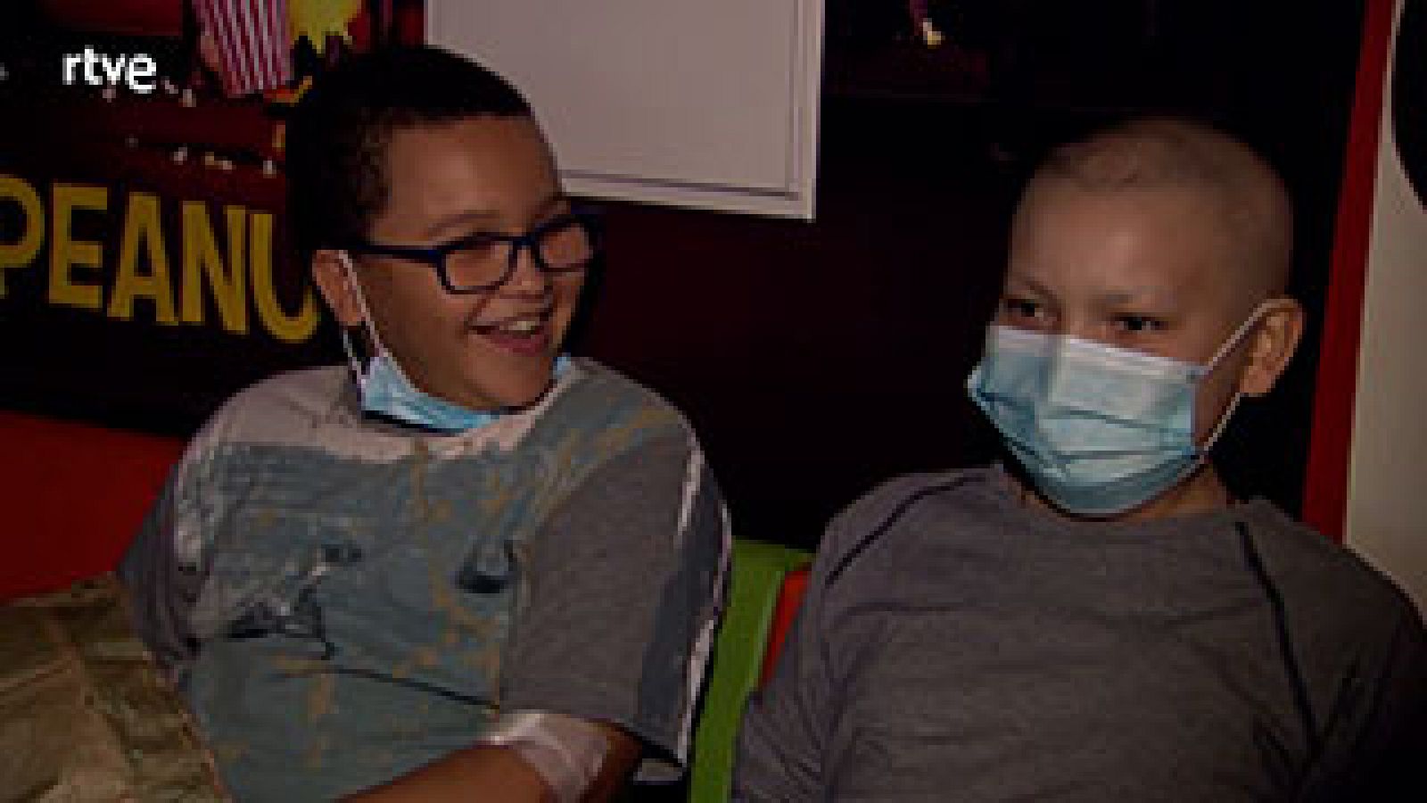  Los niños en los hospitales van al cine con Juegaterapia