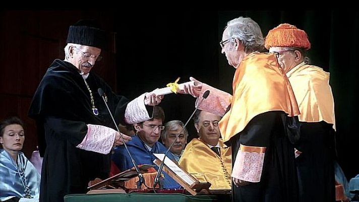 Universo UNED - Salvador Giner. Doctor Honoris Causa por la UNED