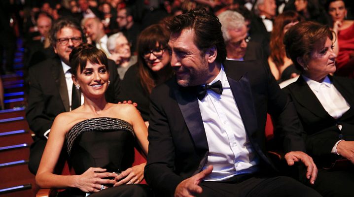 Premios Goya - Dani Rovira bromea con Penélope Cruz y Javier Bardem