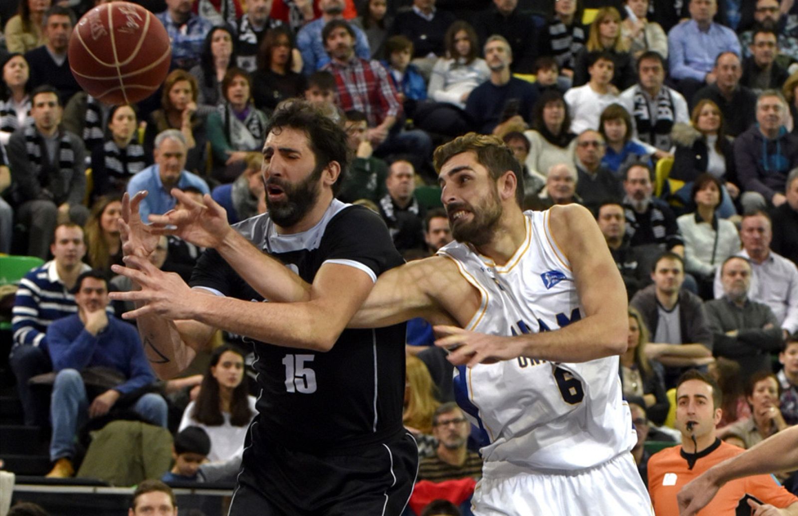 Dominion Bilbao 90-79 UCAM Murcia - Baloncesto en RTVE | Ver