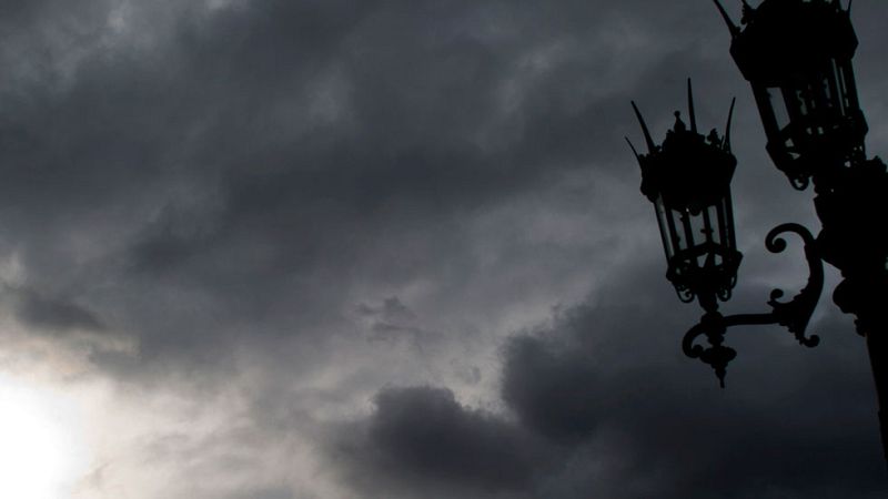 Nuboso o cubierto con lluvias en el oeste de Galicia