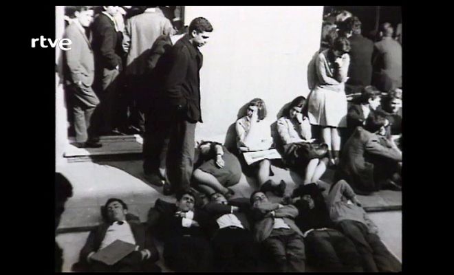 Arxiu TVE Catalunya - Ara fa 30 anys: Caputxinada