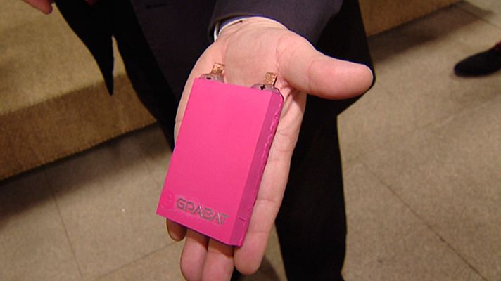 Telediario 1 - Compañía española fabricará en Murcia baterías de grafeno