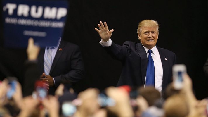  - Donald Trump se perfila como favorito a la nominación republicana en New Hampshire