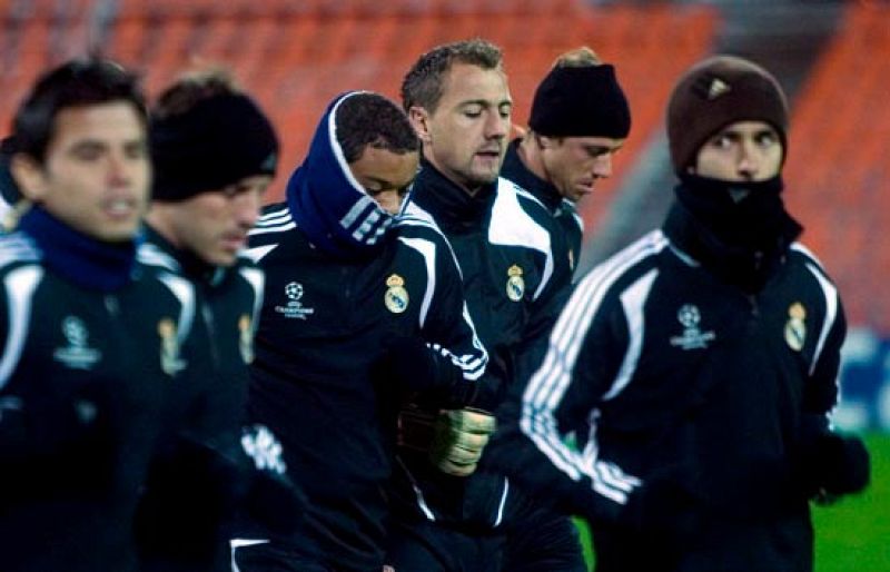 El Real Madrid 'calienta' en Minsk