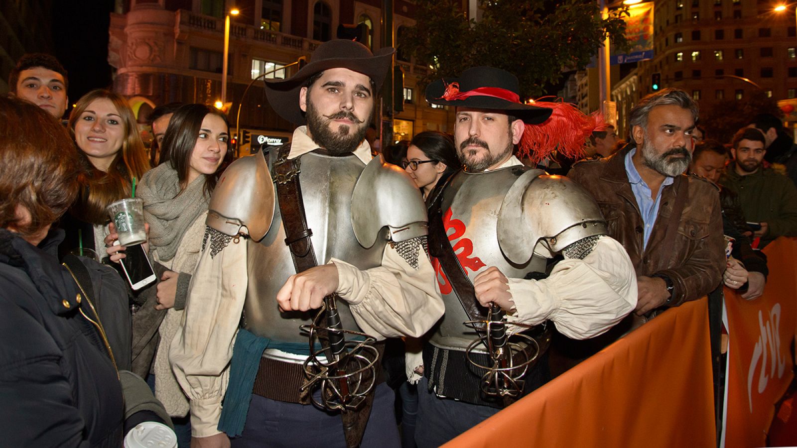 La Puerta del Tiempo - Los mejores fans del mundo son los de El Ministerio del Tiempo - El Ministerio del Tiempo | Ver
