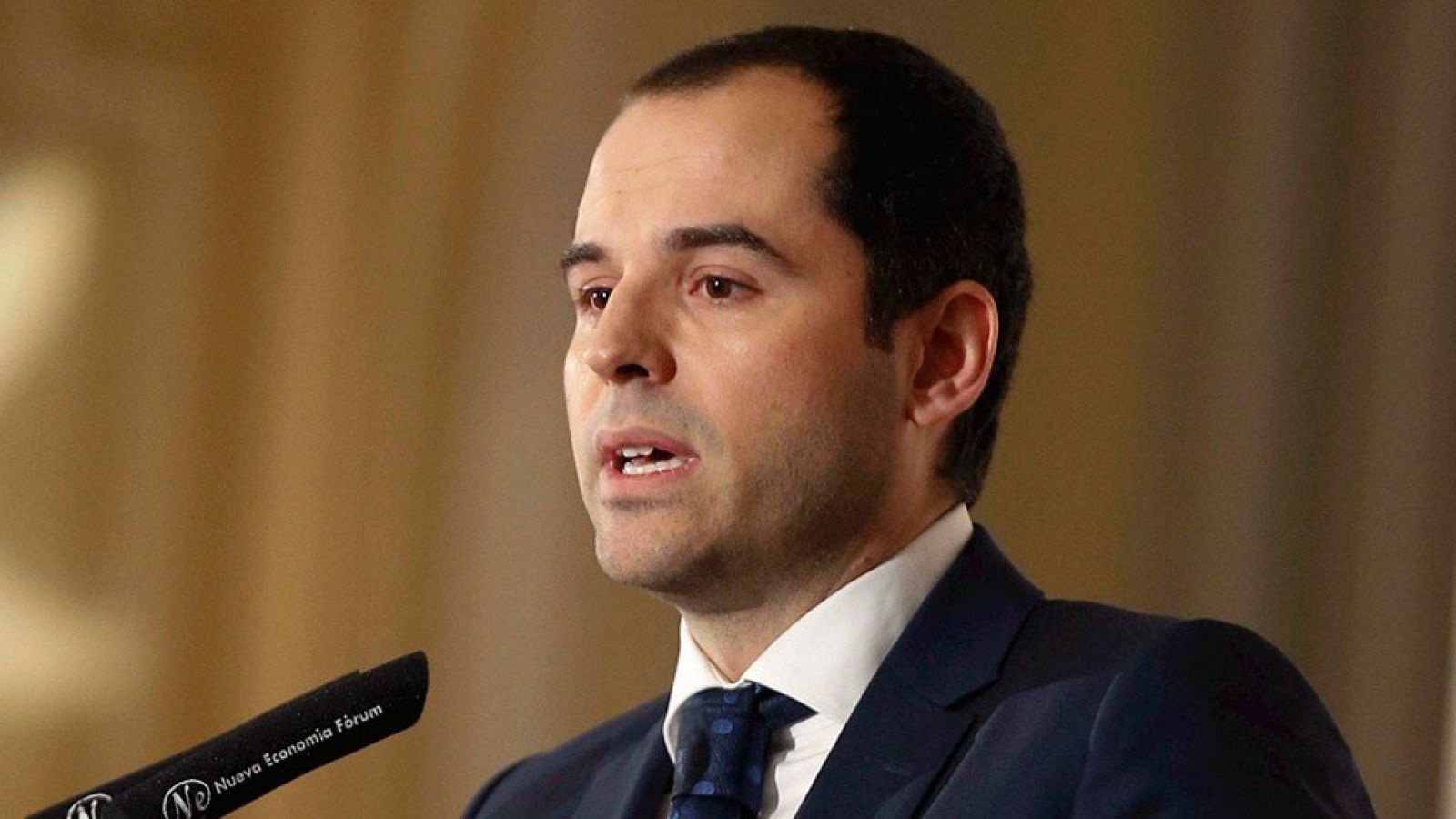 La oposición pide responsabilidades ante Aguirre por la presunta financiación irregular del PP de Madrid