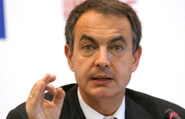  - Zapatero analiza la crisis
