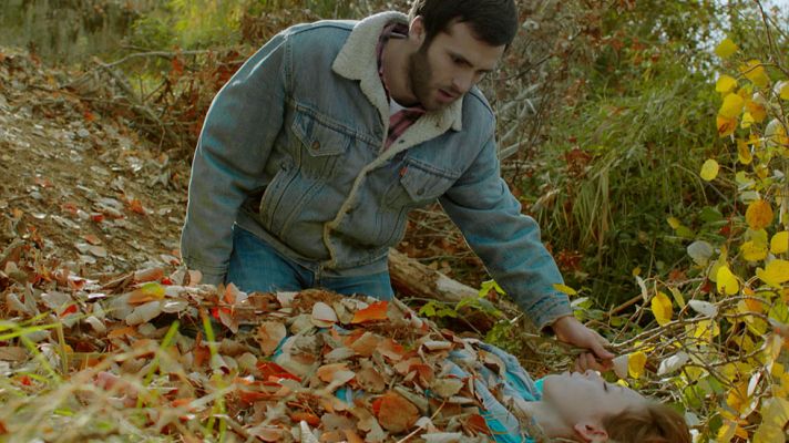 Cuéntame cómo pasó - Carlos y Luchi encuentran el cuerpo de Nati