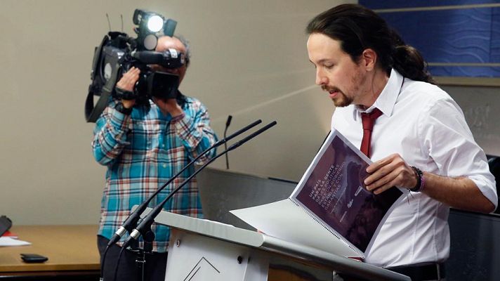 Telediario 1 - La nueva oferta de Podemos al PSOE pasa por un referéndum "imprescindible" en Cataluña sin plazos