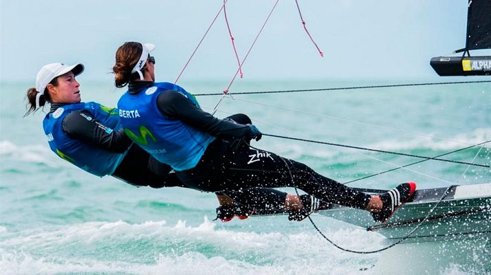 Telediario 1 - Echegoyen y Betanzos, campeonas del mundo en FX