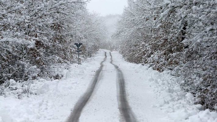 El tiempo - Nieve en cualquier cota montañosa del centro
