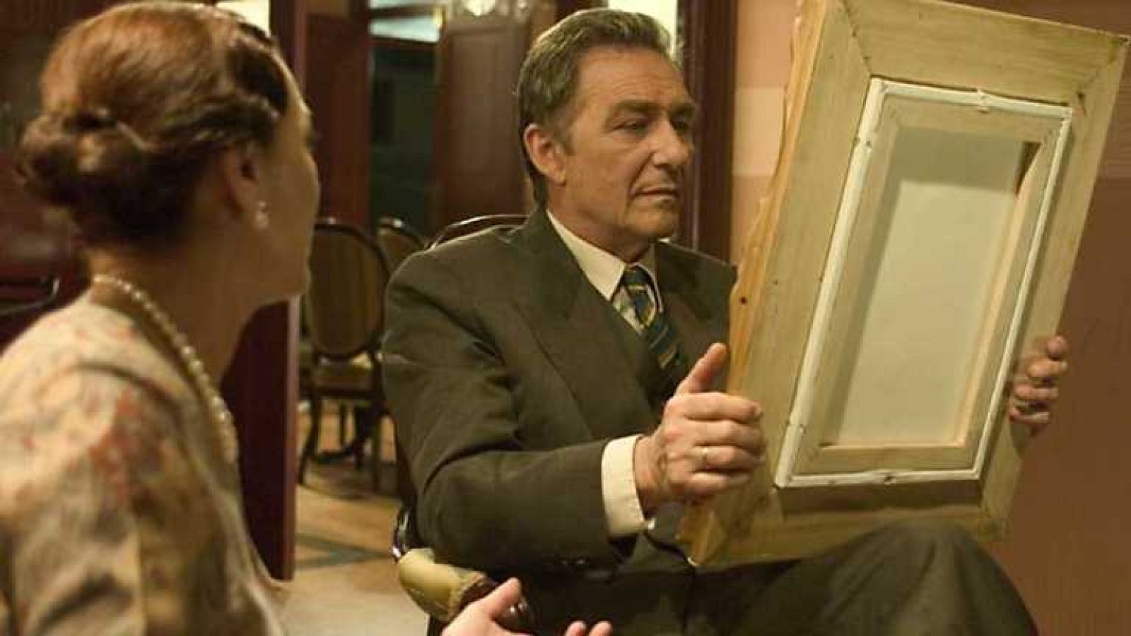 Amar en tiempos revueltos - T1 - Episodio 3 - Ver ahora