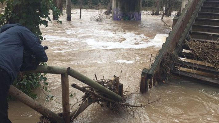España Directo - El Júcar se desborda a su paso por Cuenca