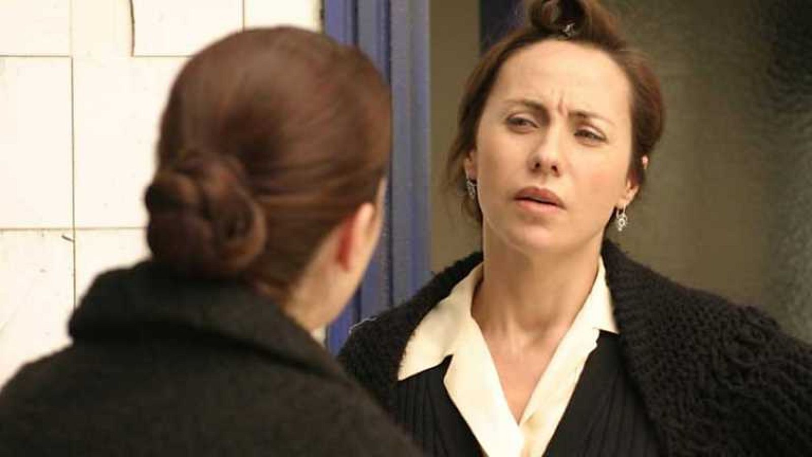 Amar en tiempos revueltos - Temporada 1 - Episodio 12 - Ver ahora