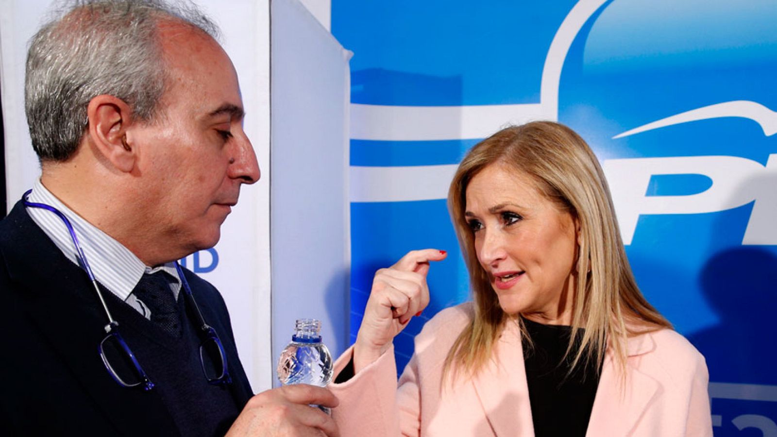 Cifuentes "posiblemente" se presentará al congreso de PP de Madrid tras asumir la dirección de la gestora