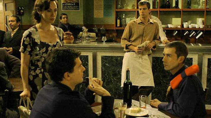 Amar en tiempos revueltos - Episodio 21