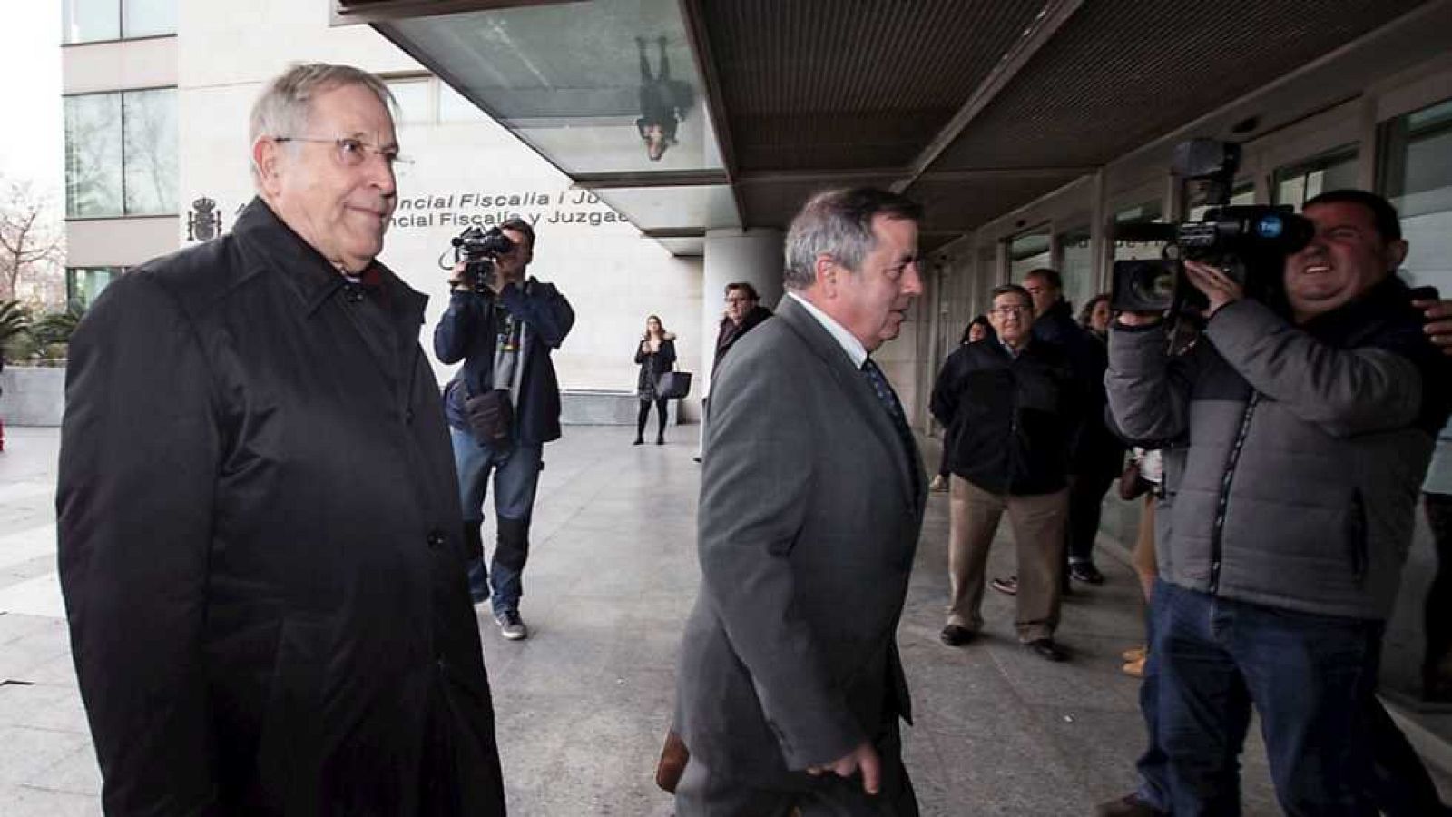 L'Informatiu - Comunitat Valenciana - 18/02/16 - ver ahora