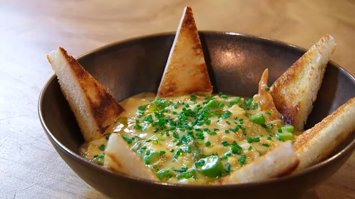 RTVE Cocina - Receta de huevos revueltos Torres