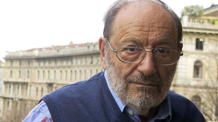  - Eco nació en Alejandría el 5 de enero de 1932