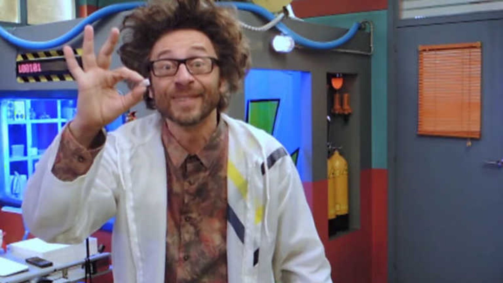 Big Band Clan - Einstein y el chicle de la invisibilidad - Big Band Clan | Ver