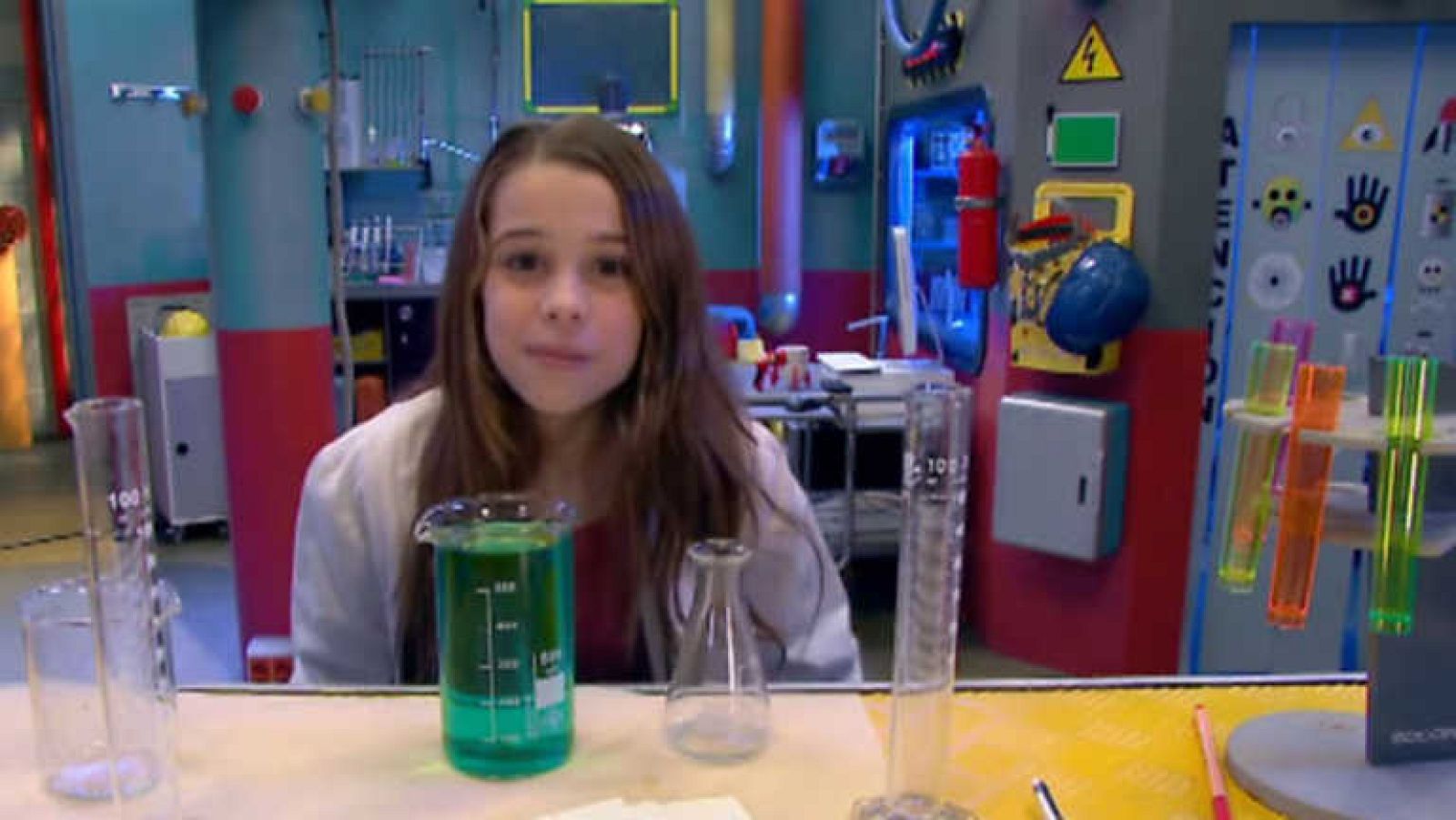 Big Band Clan - Ana sin más - Big Band Clan | Ver