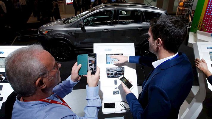 Telediario 1 - El 'Internet de las cosas' se convierte en uno de los protagonistas del Mobile World Congress