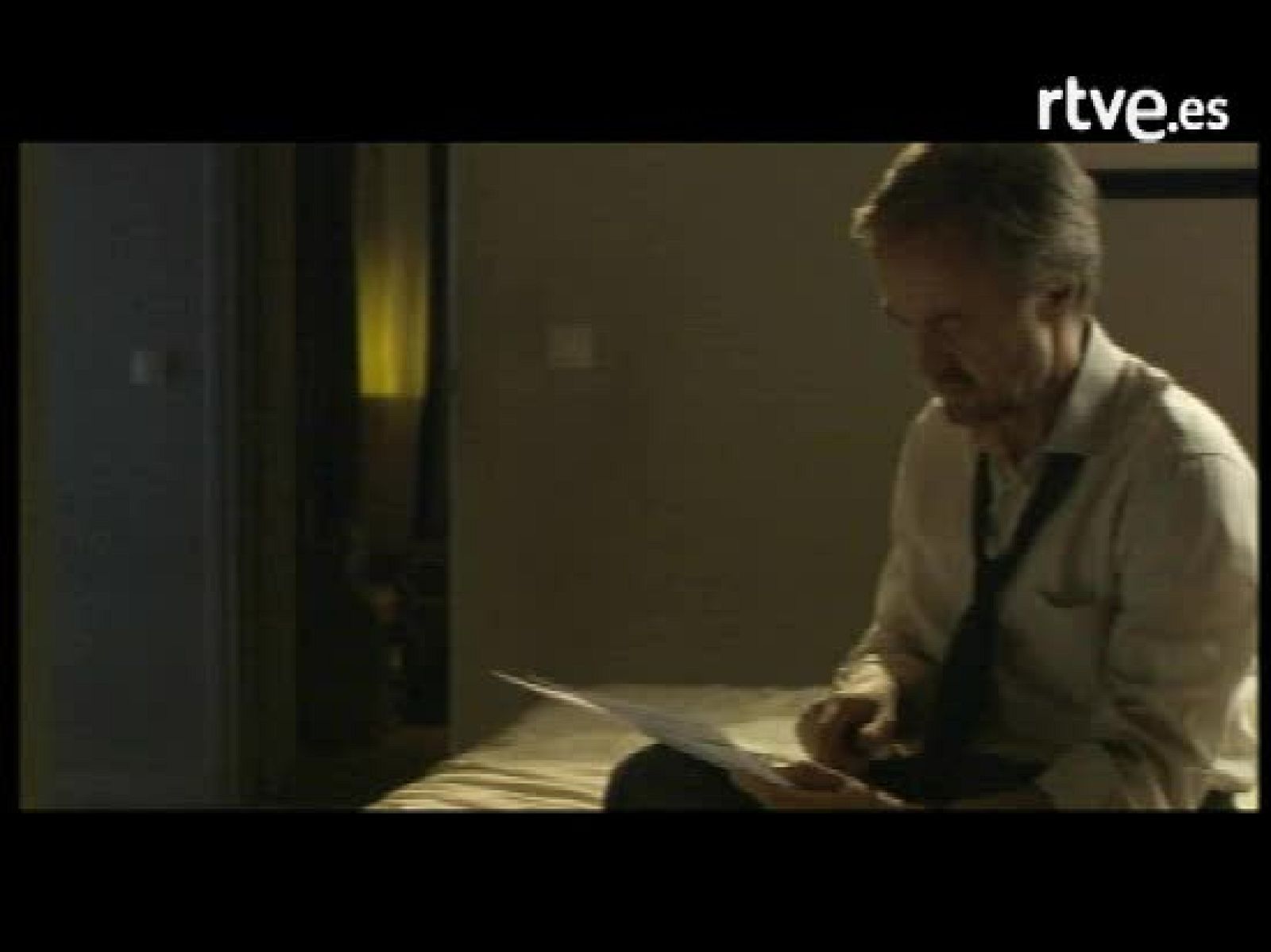 Escenas eliminadas Guante Blanco: Cap. 3. Inés ofrece sus ahorros