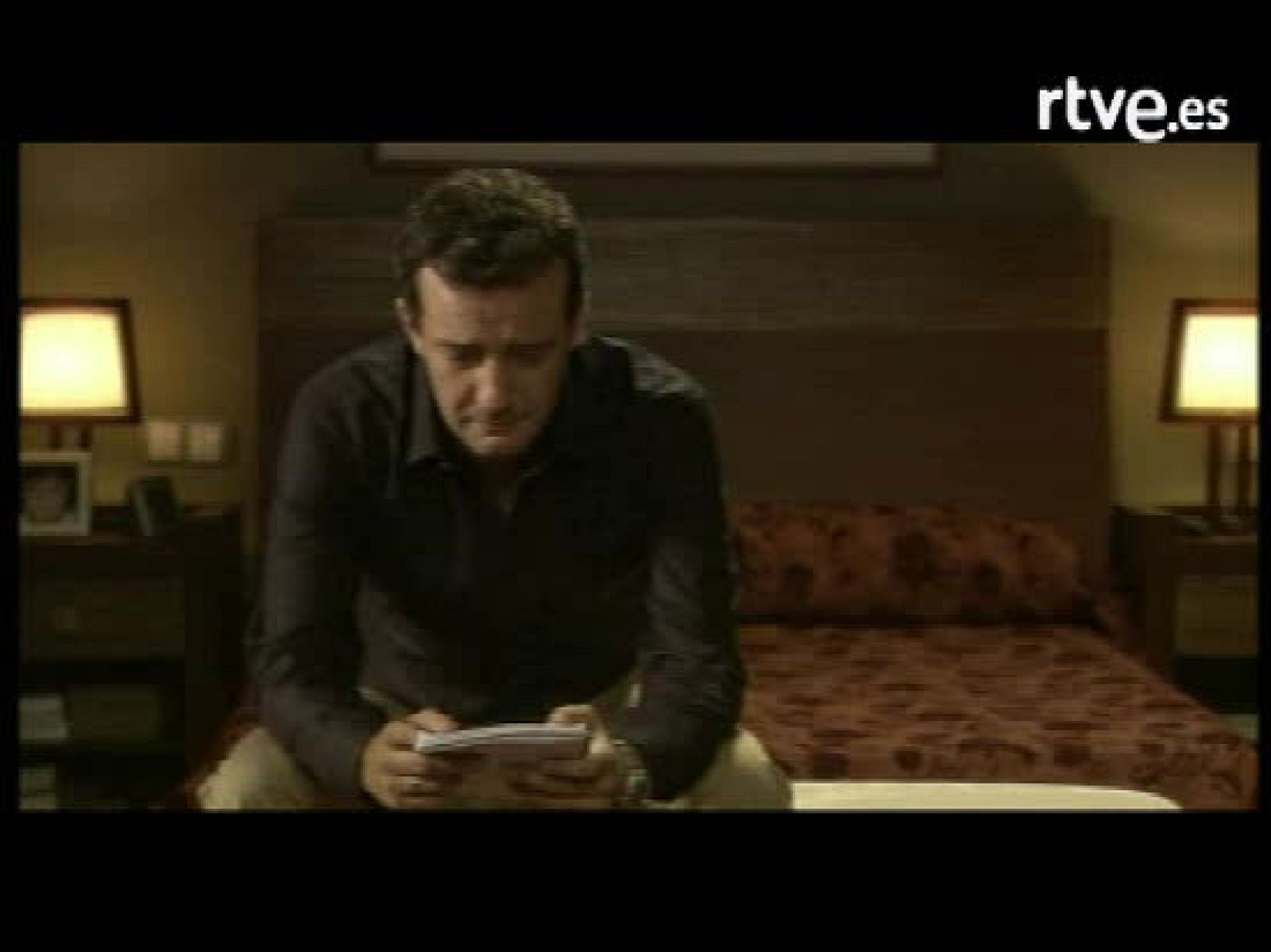 Escenas eliminadas Guante Blanco: Cap. 5. Pilar habla con Mario