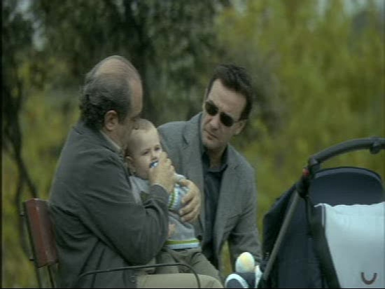 Guante Blanco. Toma falsa 11