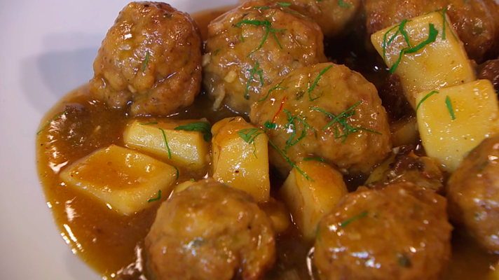 RTVE Cocina - Receta de albóndigas con sepia