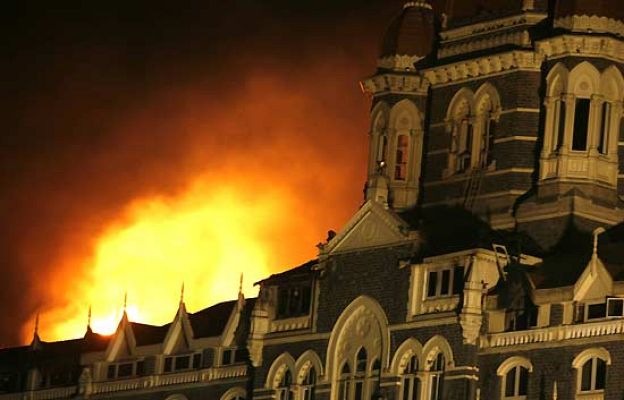 Telediario 1 - Telediario en 4' - 27/11/08