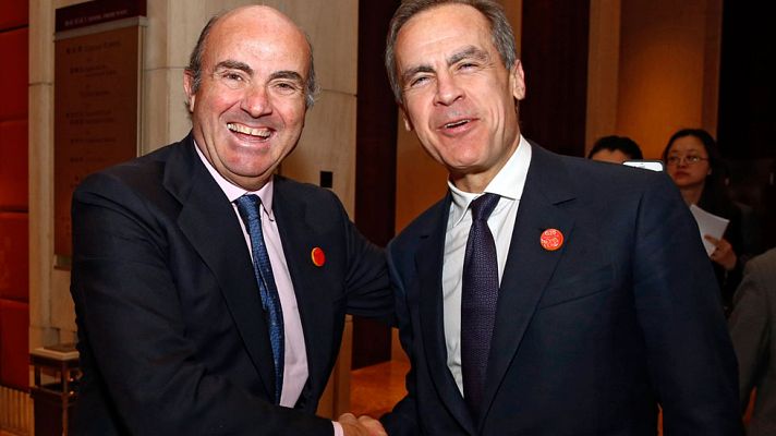 Telediario 1 - Guindos dice que la situación política no genera inquietud