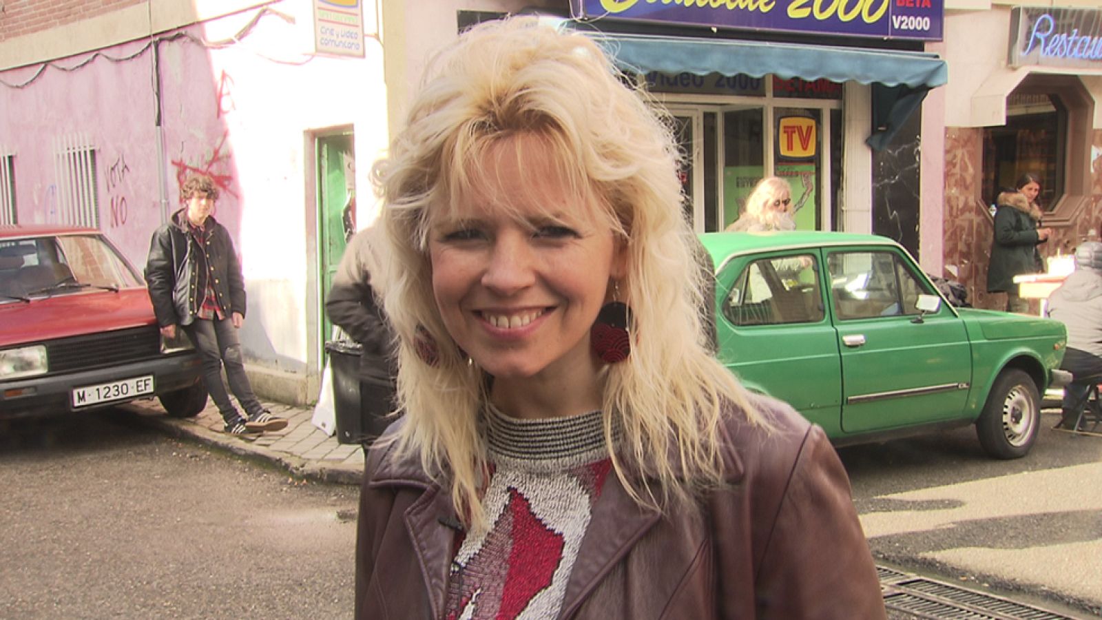 Cuéntame cómo pasó - Lluvia Rojo saluda por el capítulo 300