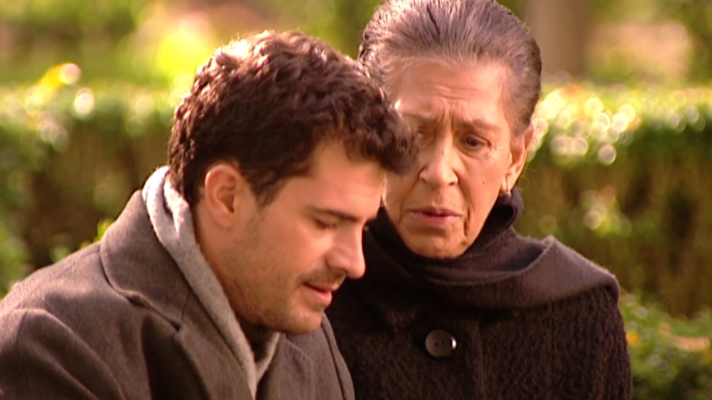 Amar en tiempos revueltos - Episodio 77